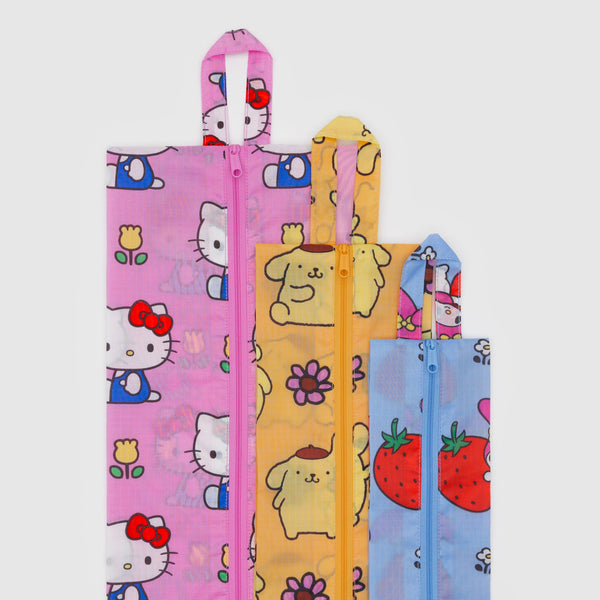 とうあ　BG HELLO KITTY BG MULTI POUCH とうあ BG HELLO KITTY BG MULTI POUCH