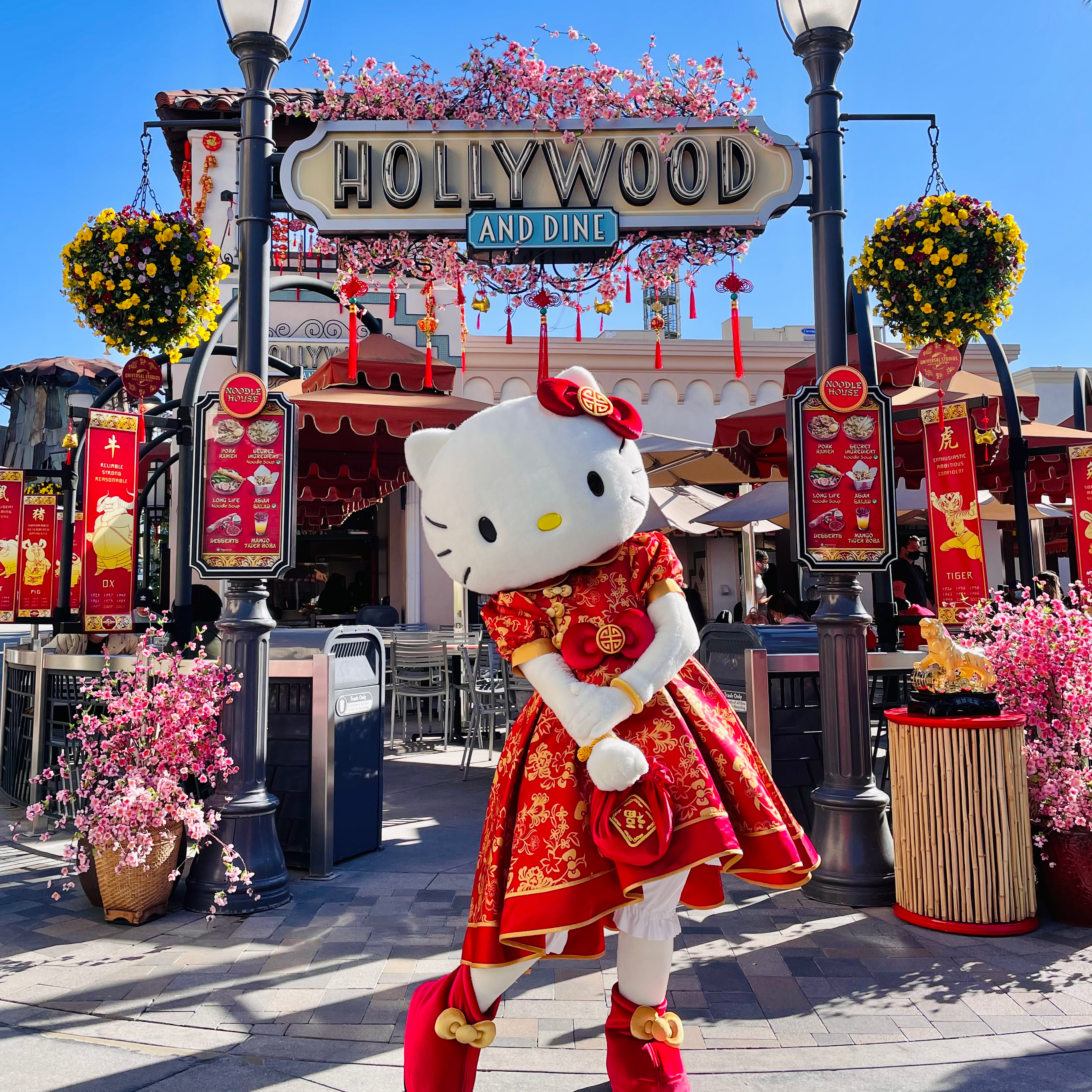 New Hello Kitty Loungefly Wallet Arrives at Universal Orlando