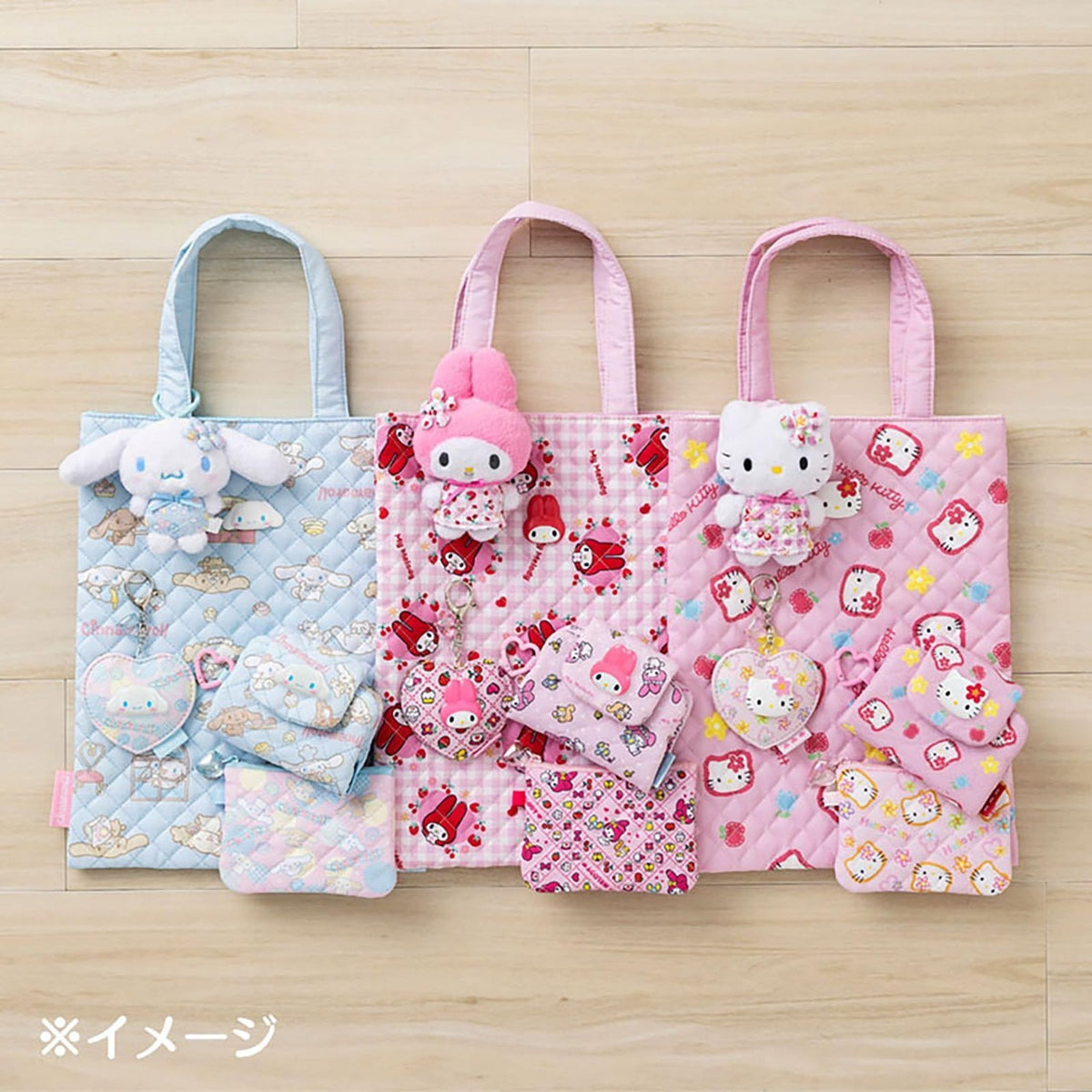 Hello Kitty Card Case (Retro Quilt Series) Accessory Japan Original