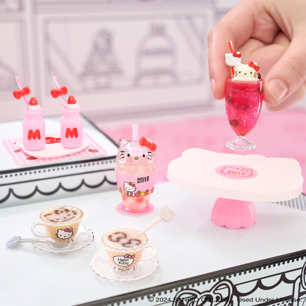 Mini Brands MGA's Miniverse Make It Mini Food Hello Kitty