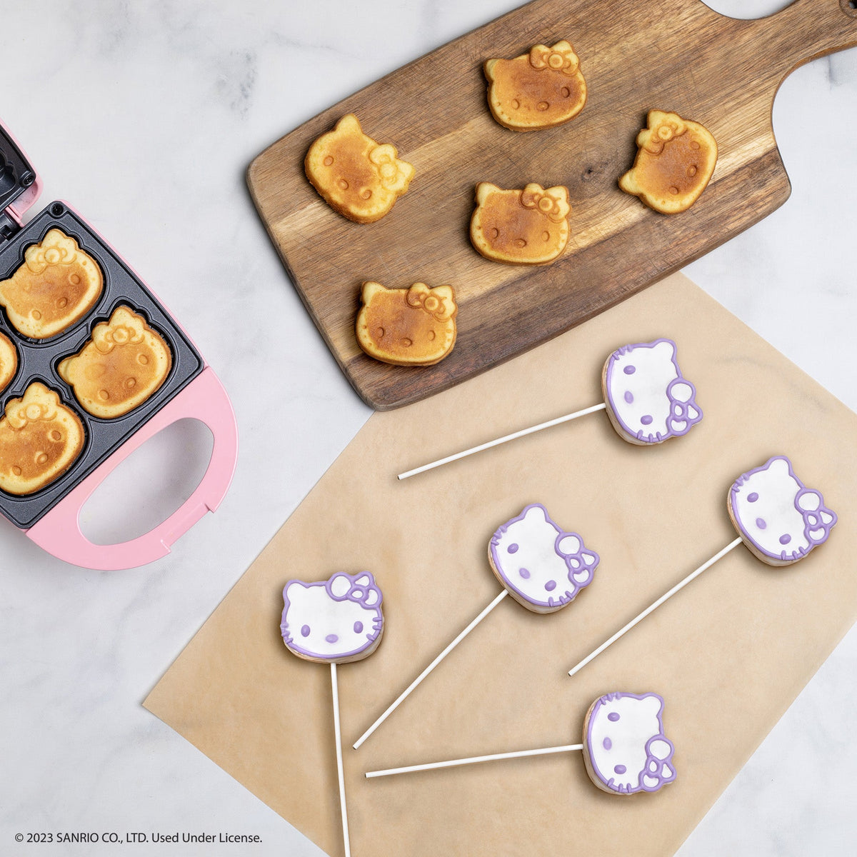 Hello Kitty Cake Pop Maker Home Goods Uncanny Brands Wholesale