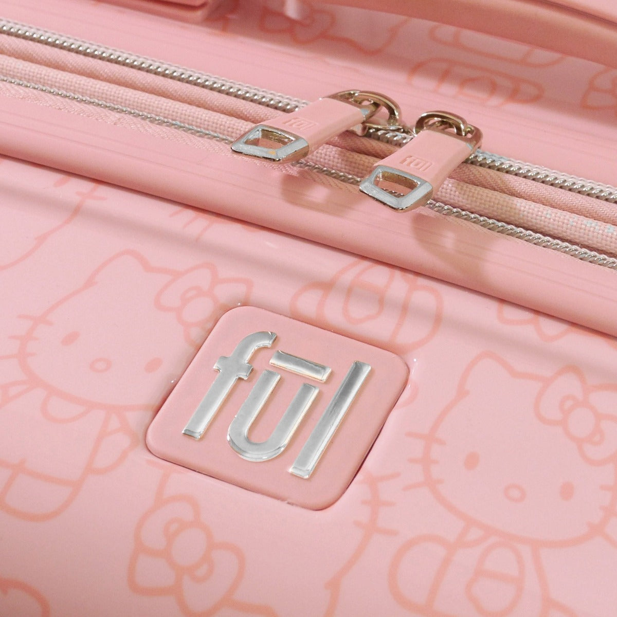 Hello Kitty x FUL 29.5" Pose Hardshell Luggage (Pink)