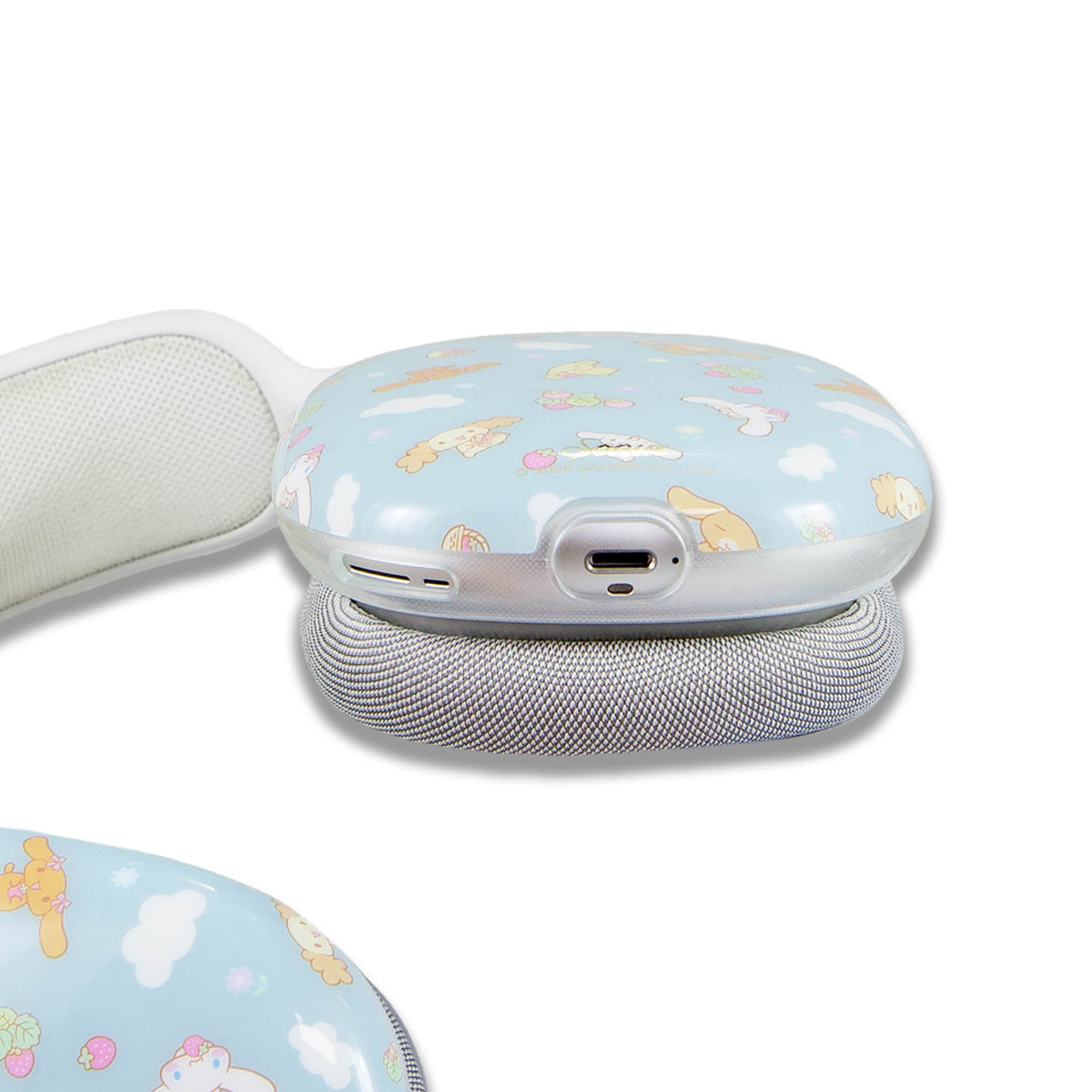 Cinnamoroll and Friends x Sonix Clouds AirPods Max Cover Accessory BySonix Inc.