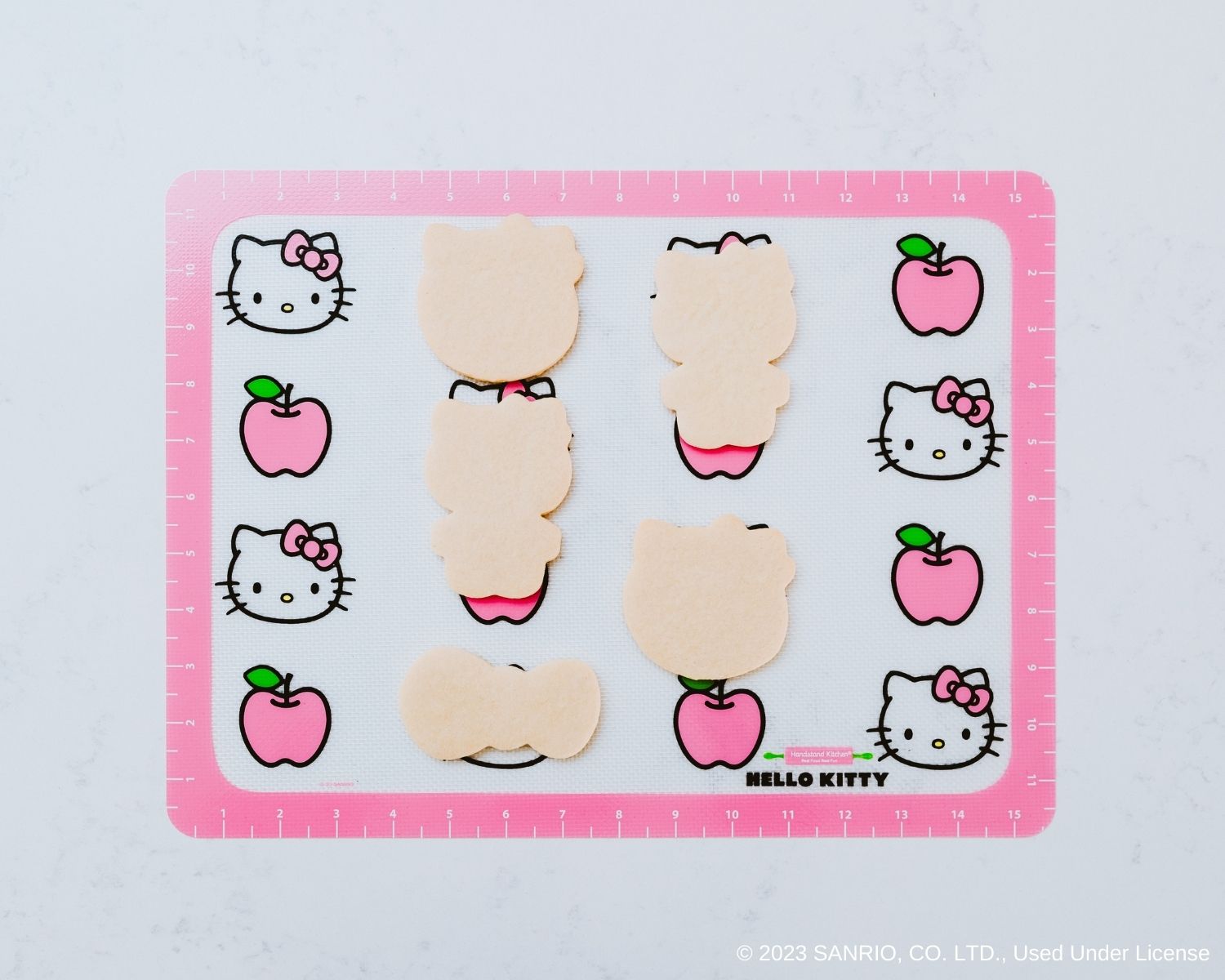 Hello Kitty Cookie Baking Set