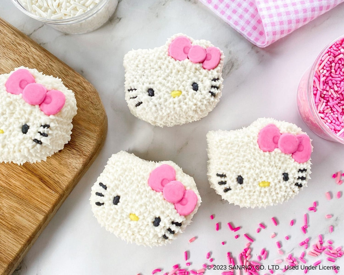 Hello Kitty Mini Cake Making Set – Handstand Kitchen