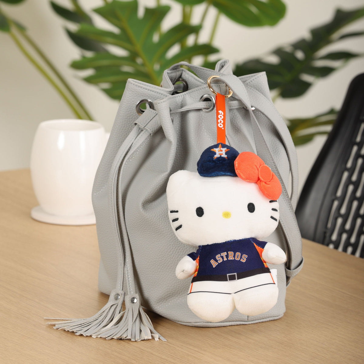 Hello Kitty x Houston Astros Plush Mascot Keychain Accessory FOCO