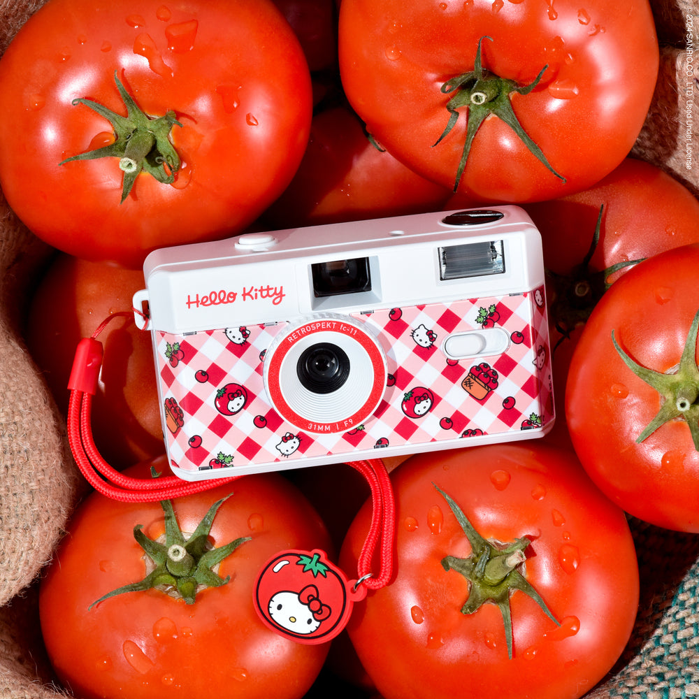 Hello Kitty Tomatoes 35mm Camera Electronic RETROSPEKT   