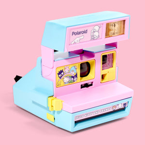 Polaroid x Hello Kitty and Friends 2021 Toys&Games RETROSPEKT   